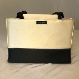 Vintage Kate Spade ♠️ Cream and Black Purse